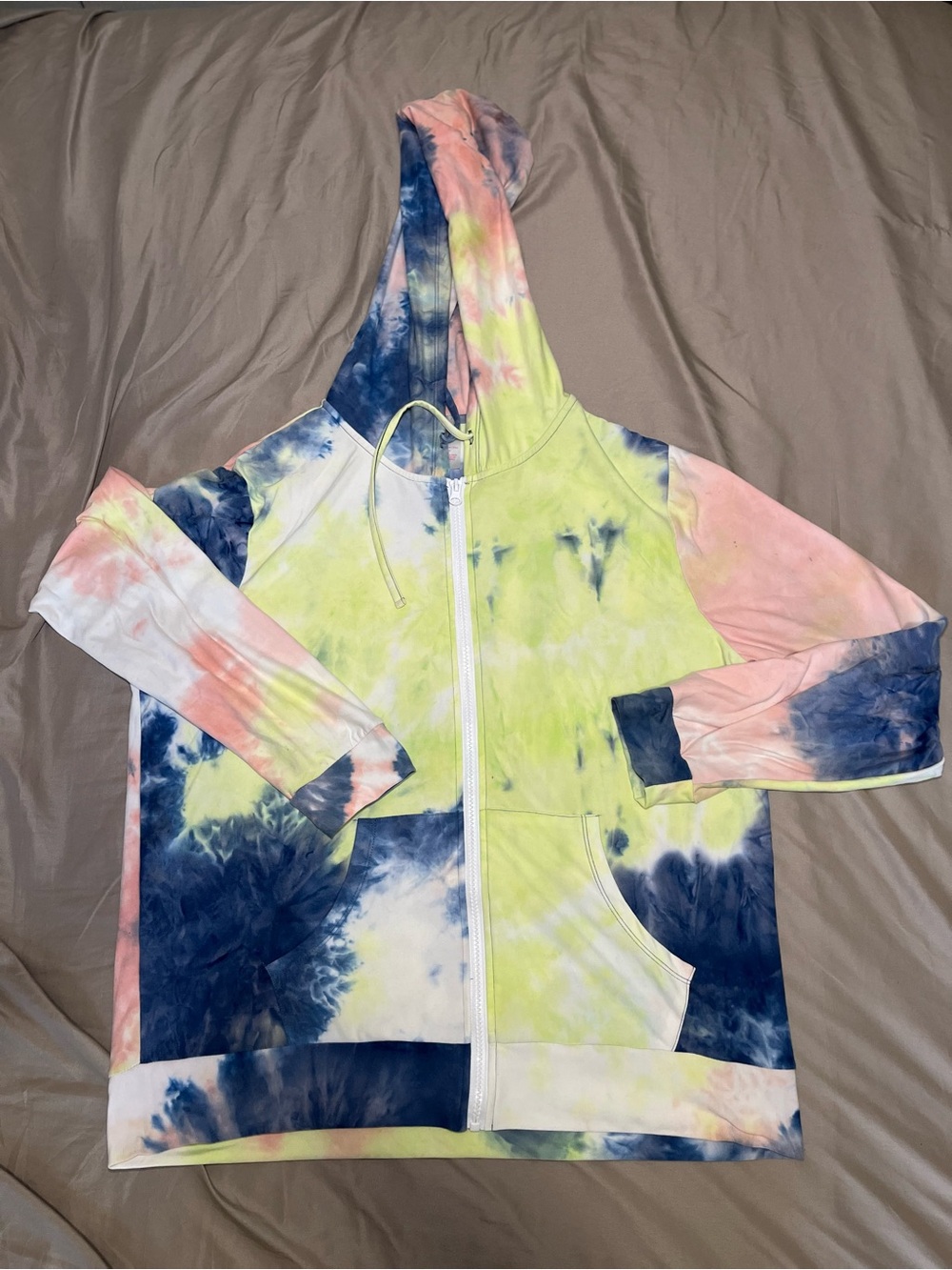 No Boundaries Hoodie Size Junior XXL Tie-Dye Hooded Zip Up